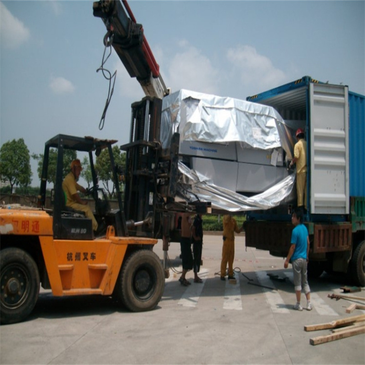 梁子湖附近的随车吊出租服务：选择指南与注意事项