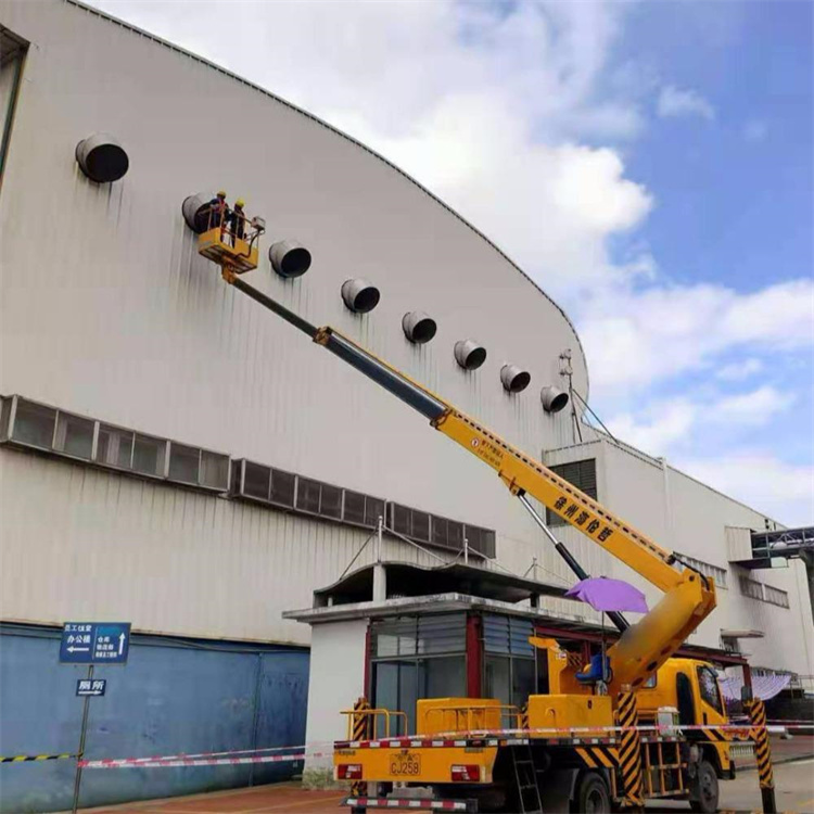 梁子湖高空作业车出租服务：专业广告牌安装解决方案