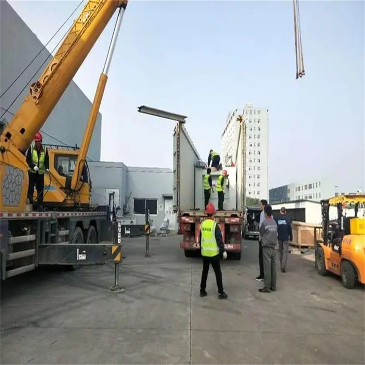 梁子湖如何找到附近的吊车救援服务