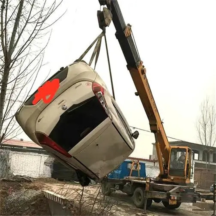 梁子湖随时待命，吊车24小时道路救援服务全解析