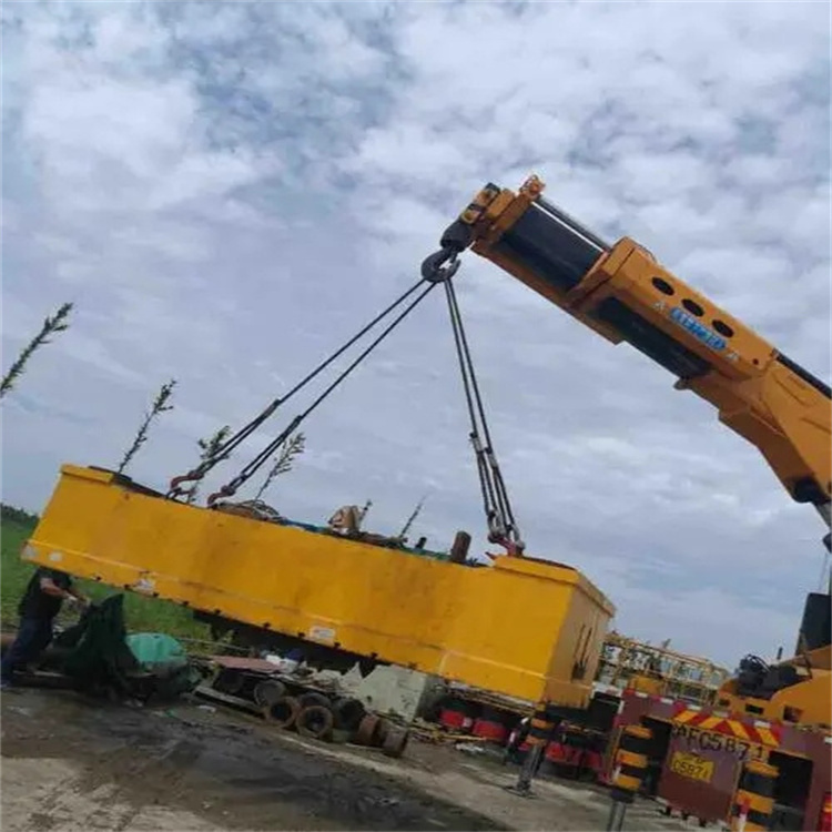 梁子湖专业吊车出租哪家好